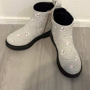 Target Kids Floral Ankle Boots in Light Gray and Pink